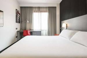 Hotel Ilunion Suites Madrid