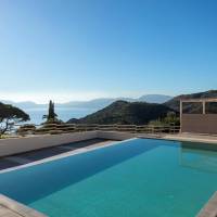Azzure Vista Suites