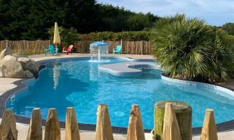 Camping Domaine De Mesqueau