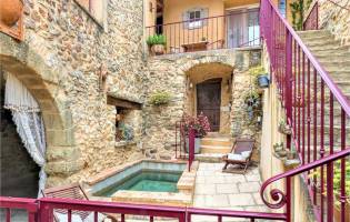 Vakantiehuis in La Bastide-d'Engras met zwembad, in Languedoc-Ro