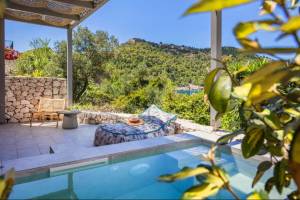Chromata Assos Villas