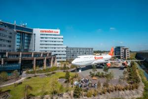 Corendon Amsterdam Schiphol Airport - Ladies of Soul Arrangement