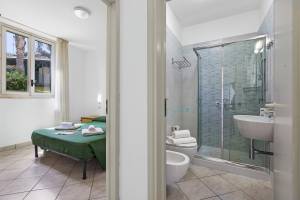 Le Onde Apartment 3 with Pool and Sea