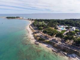 Camping bord de mer - CONGUEL (funpass non inclus)