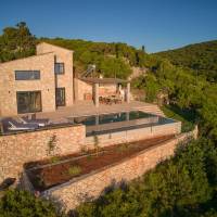 Aroa Eco Living Experience