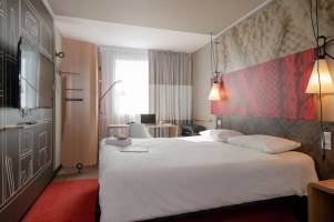 Ibis Melun Hotel