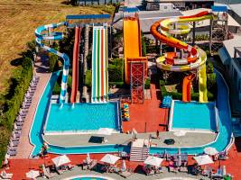 Caretta Beach Resort & Waterpark