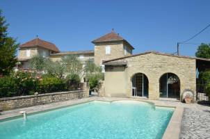 Vakantiehuis in Cornillon met zwembad, in Languedoc-Roussillon.
