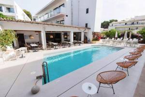 Petit Garden by Flacalco