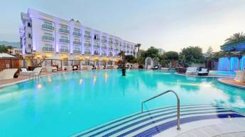 Rocks hotel en casino