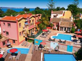 Villas D. Dinis - Charming Residence