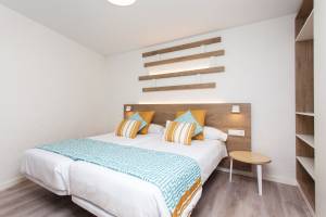 R2 Maryvent Beach Apartment