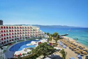 Royal Decameron Cornwall Beach