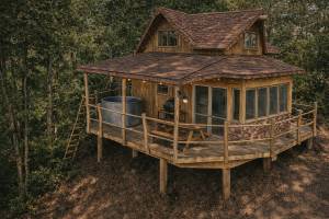 Tree House 5 met hottub
