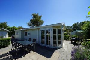 4 persoons chalet met moderne hoekerker op vakantiepark in Noord