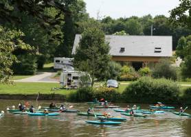 Camping Les Rochers Des Parcs