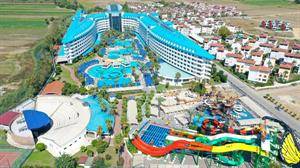 Crystal Admiral Resort Suites en Spa