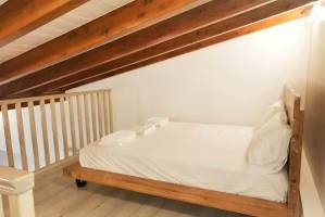 Kipos Suites