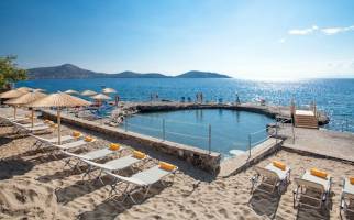 Elounda Breeze Resort