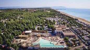 Camping Les Méditerranées Beach Garden