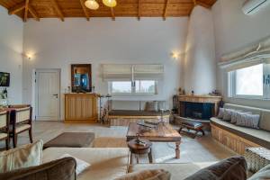 Villa John Dimeon Kato Achaia With Pool