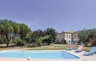 Vakantiehuis in Cléon-d'Andran met zwembad, in Provence-Côte d'A