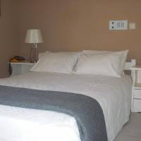 Hotel Valley Village