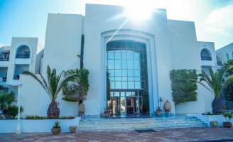 Al Jazira beach en Spa