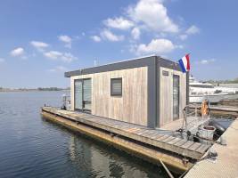Jopies Houseboat