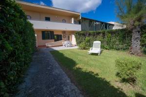Le Onde Apartment 1 with Pool and Sea