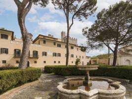 Castello di Torre in Pietra