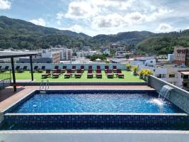 Paripas Patong Resort