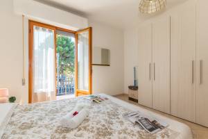 Daniela 4 100m from sea