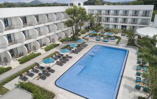 AVANI Chaweng Samui en Beach Club