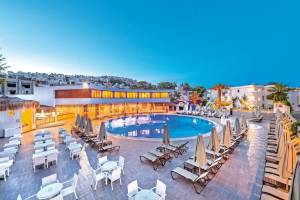 Bendis Beach Hotel