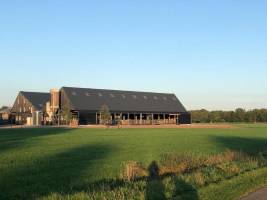 Wohnwagen / Wohnmobilstellplatz