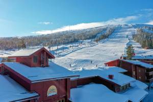 Stöten Ski