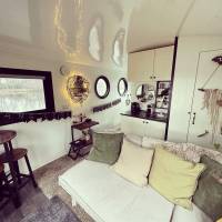 The White Houseboat | 2 persons