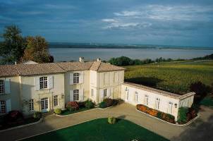 Campingplatz in Bayon sur Gironde, Nouvelle-Aquitaine