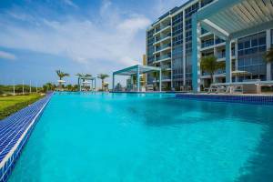 Hotel Azure Beach Residences