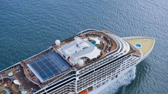 MSC Divina - Afvaart Civitavecchia