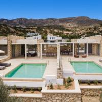 Orelia Luxury Villas